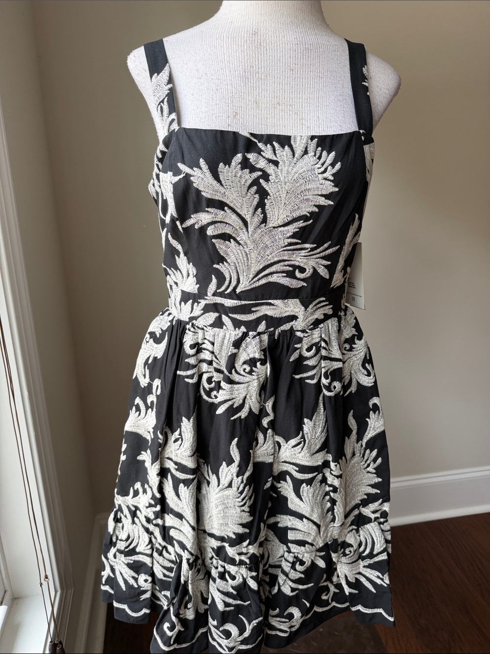 julia jordan Black Dress with Cream Botanical Embroidery